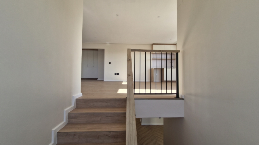 3 Bedroom Property for Sale in Country Club Western Cape
